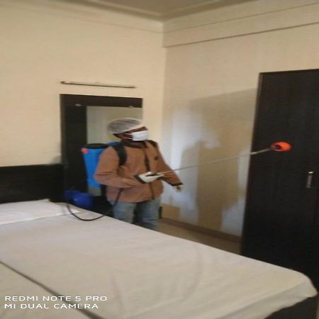 Hotel Rose Lodge Pune Extérieur photo
